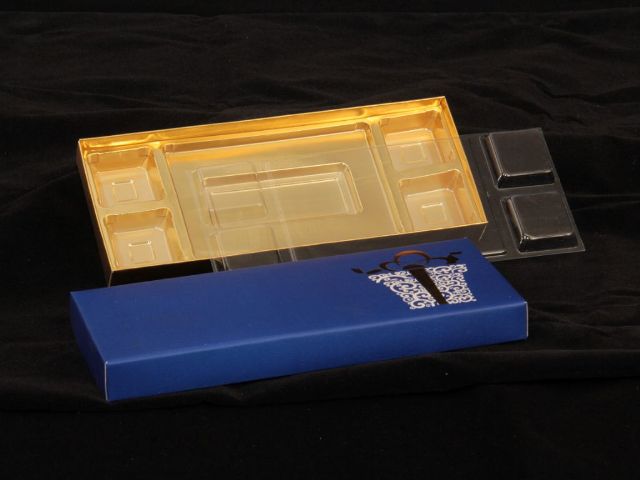 2001816 IPFCO Small Occasion Chocolate Box O+T+C